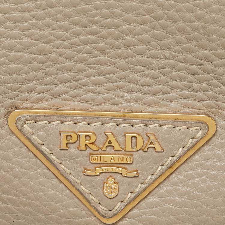 Pre Owned Prada Grey Vitello Daino Leather Side Pocket Zip Hobo