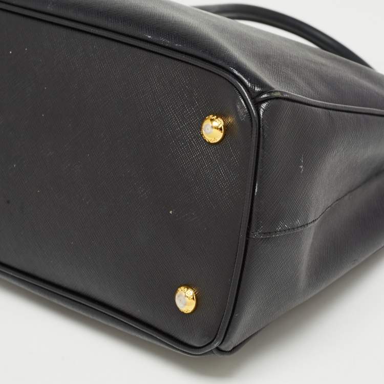 Pre Owned Prada Black Saffiano Lux Leather Medium Middle Zip Tote