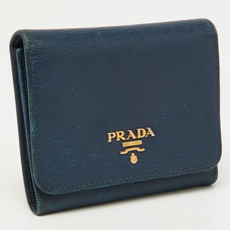 Pre Owned Prada Blue Vittello Move Leather Trifold Wallet