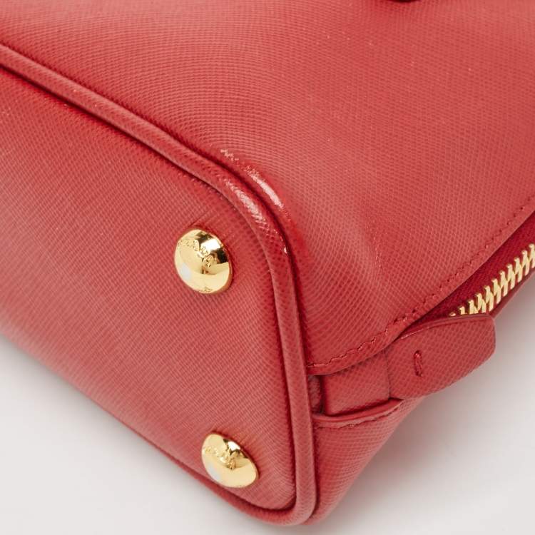 Pre Owned Prada Red Saffiano Lux Leather Mini Promenade Satchel