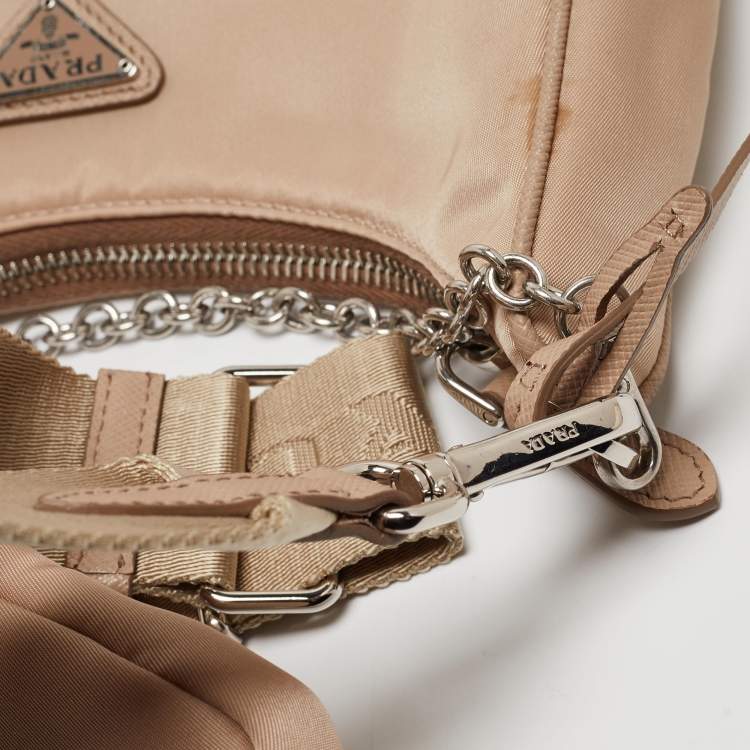 Pre Owned Prada Beige Nylon and Leather Re-Edition 2005 Shoulder Bag