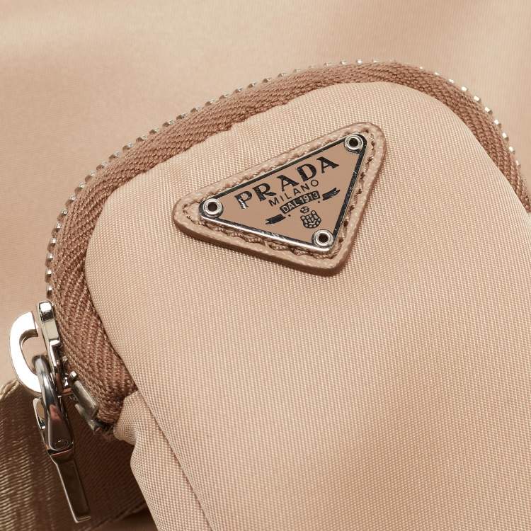 Pre Owned Prada Beige Nylon and Leather Re-Edition 2005 Shoulder Bag