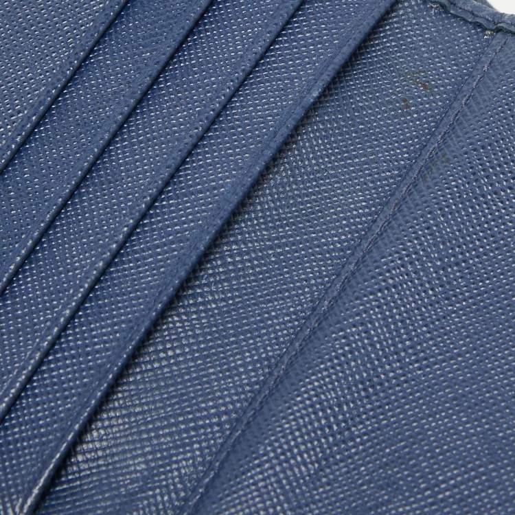 مملوكة مسبقًا Prada Blue Saffiano Leather Trifold Wallet