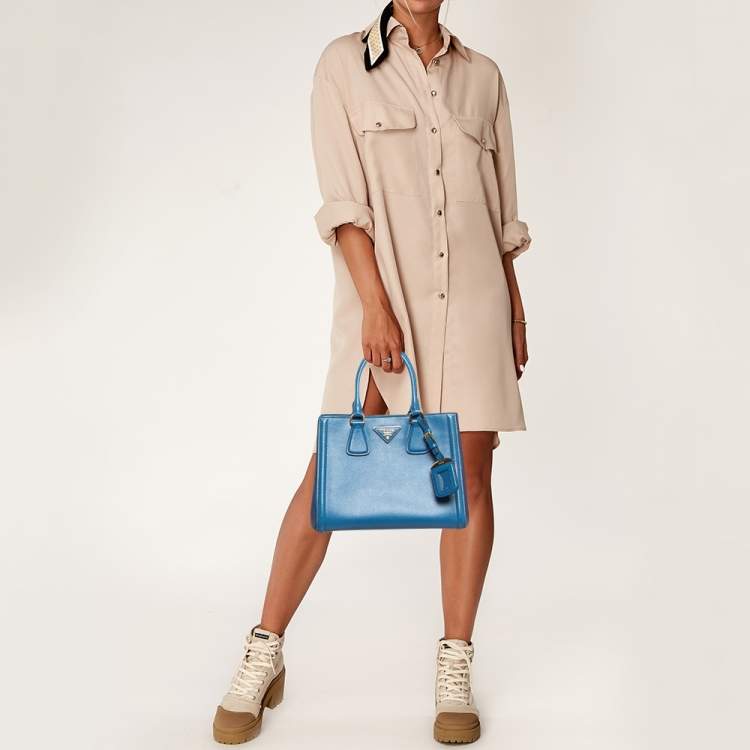 Pre Owned Prada Two Tone Blue Saffiano Lux Leather Tote