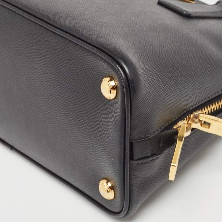Pre Owned Prada Black Saffiano Lux Leather Small Promenade Satchel