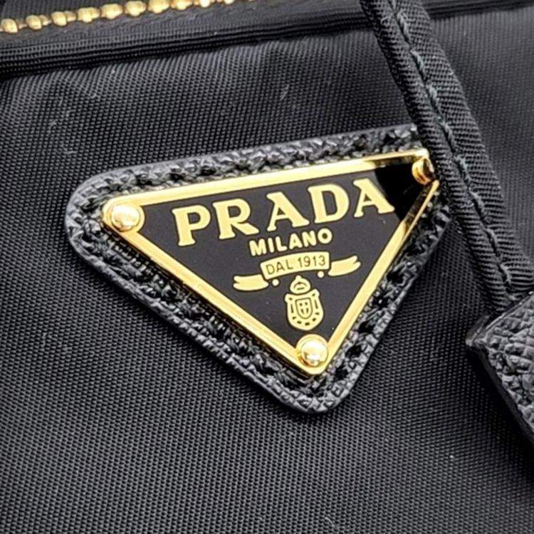 Pre Owned Prada Re-Nylon Bucket Tote/Crossbody Bag (1BH038)