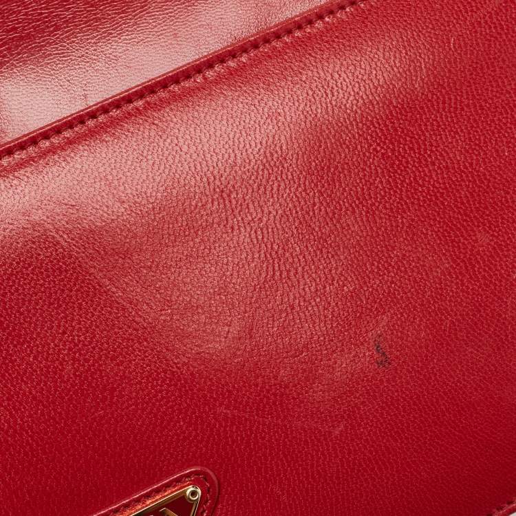 Pre Owned Prada Red Leather Turnlock Flap Clutch