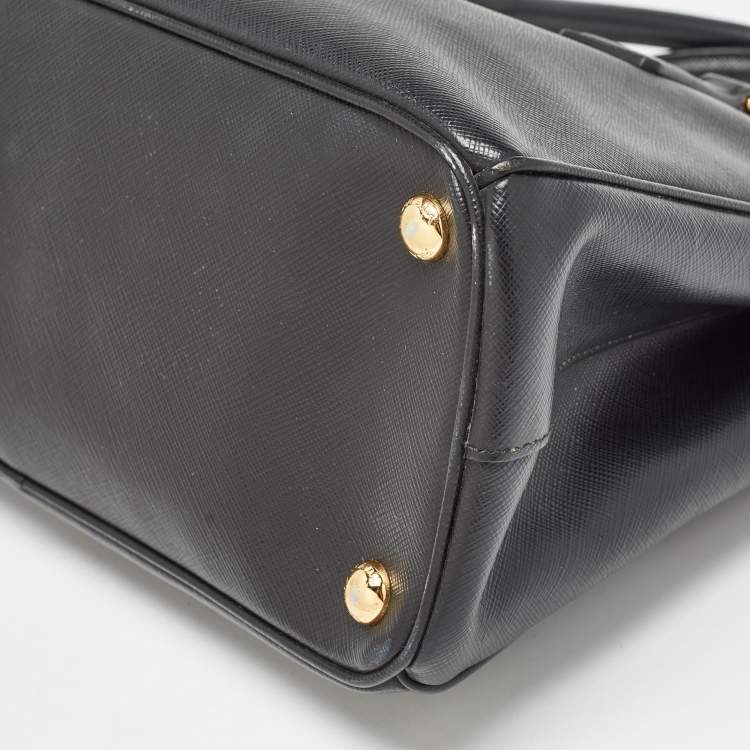 Pre Owned Prada Black Saffiano Leather Small Double Zip Tote