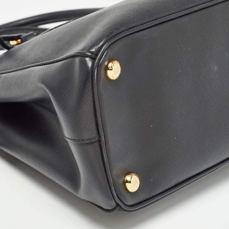 Pre Owned Prada Black Saffiano Leather Small Double Zip Tote