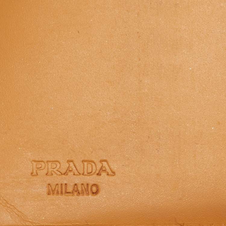 Pre Owned Prada Tan Leather Logo Plague Trifold Wallet
