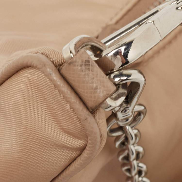 Pre Owned Prada Beige Nylon and Leather Re-Edition 2005 Baguette Bag