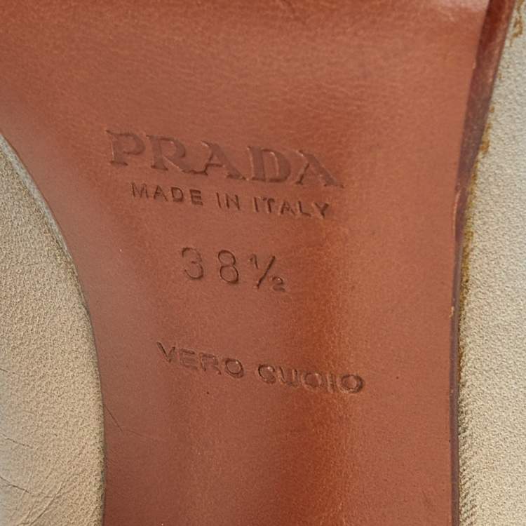Pre Owned Prada Beige/Grey Leather Pointed Toe Pumps Size 38.5