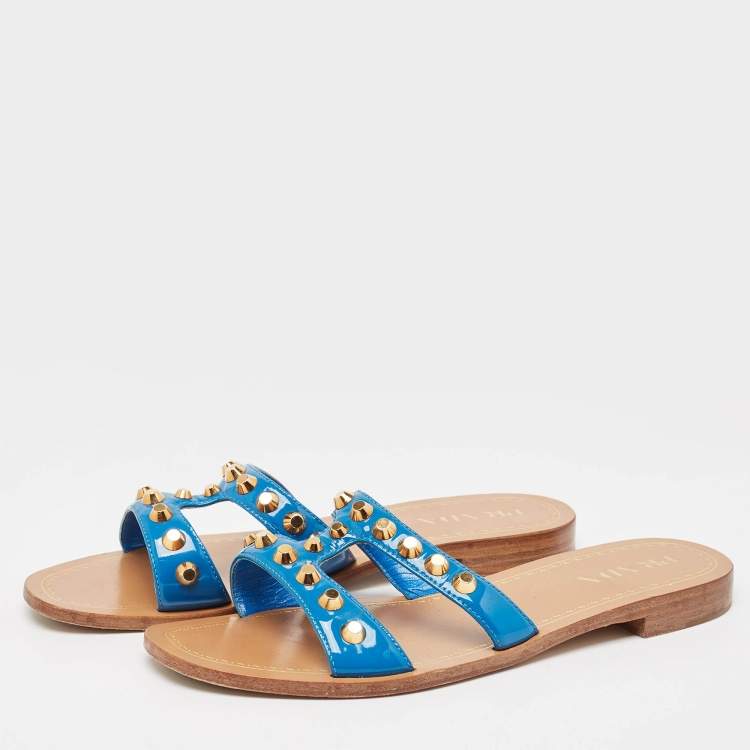 Pre Owned Prada Blue Patent Leather Studded Flat Slides Size 39