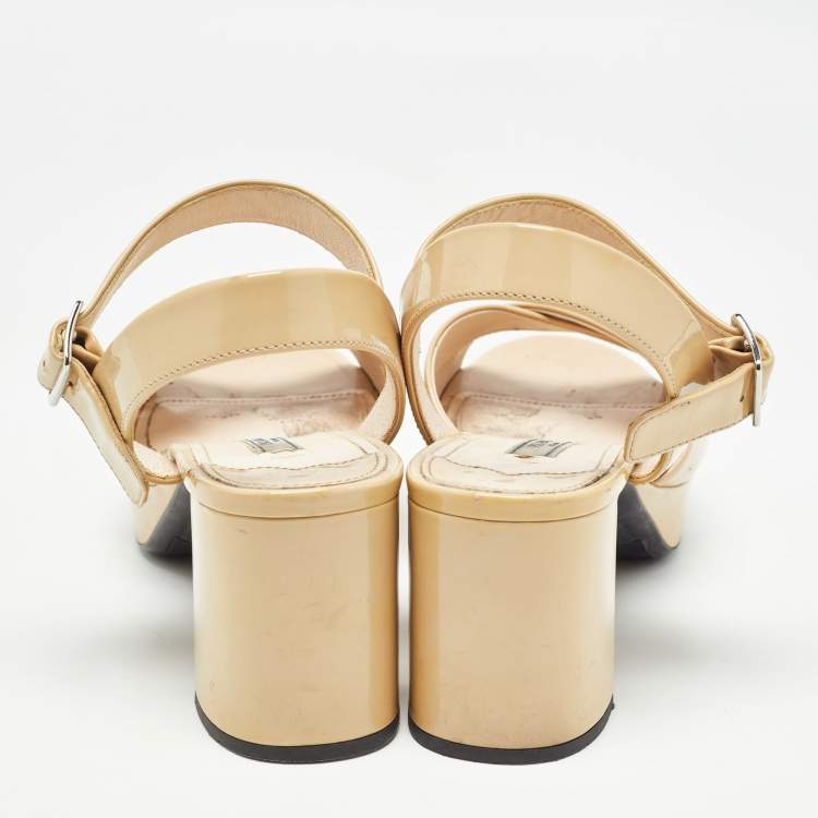 Pre Owned Prada Beige Patent Leather Platform Ankle Strap Sandals Size 38.5