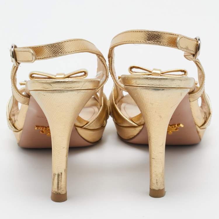 Pre Owned Prada Gold Leather Bow Strappy Slingback Sandals Size 37