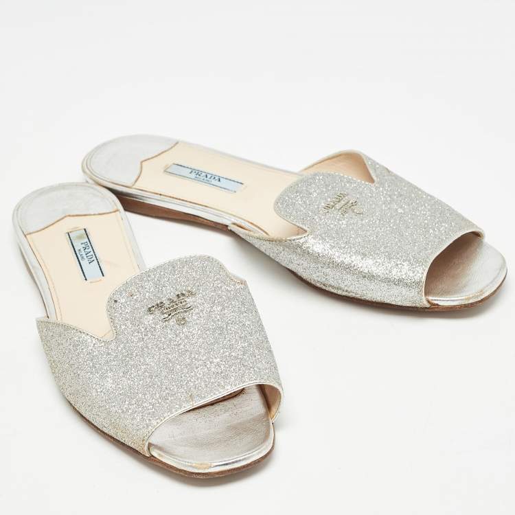 Pre Owned Prada Silver Glitter Slide Flats Size 39