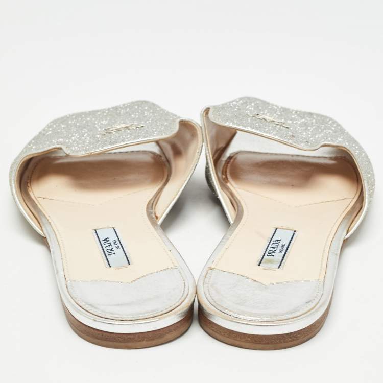 Pre Owned Prada Silver Glitter Slide Flats Size 39