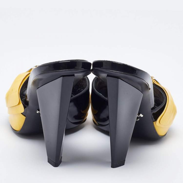 Pre Owned Prada Black/Yellow Patent Leather Bow Mules Size 40