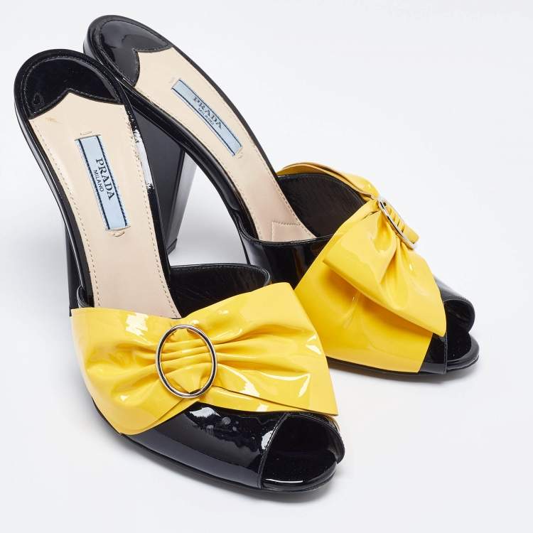 Pre Owned Prada Black/Yellow Patent Leather Bow Mules Size 40