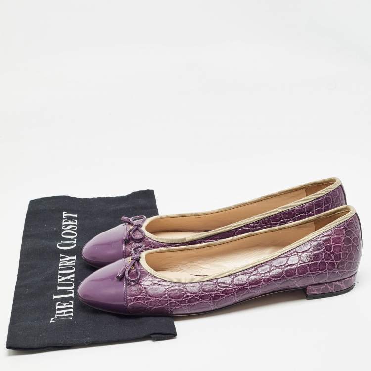 Pre Owned Prada Purple Embossed Croc and Patent Cap Toe Bow Ballet Flats Size 42