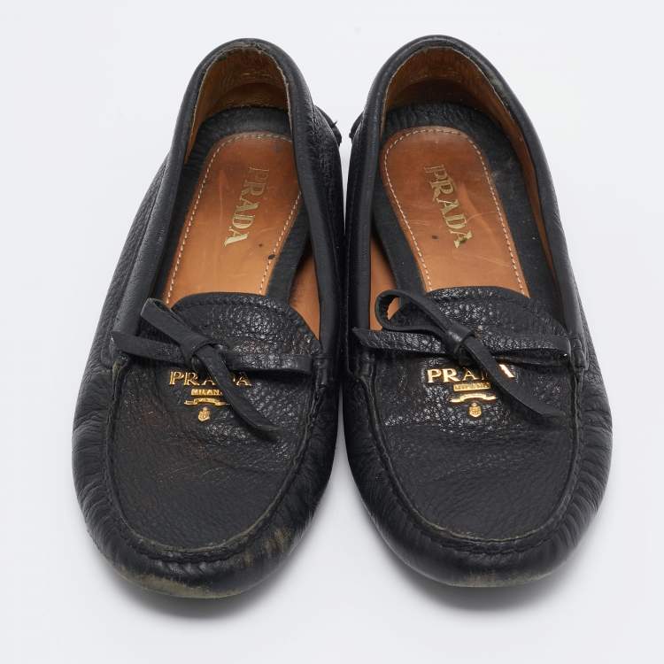 Pre Owned Prada Black Leather Bow Slip On Loafers Size 35