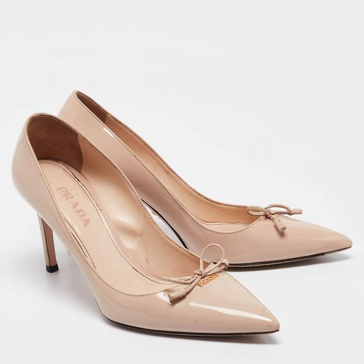 Pre Owned Prada Beige Patent Leather Pointed Toe Pumps Size 38