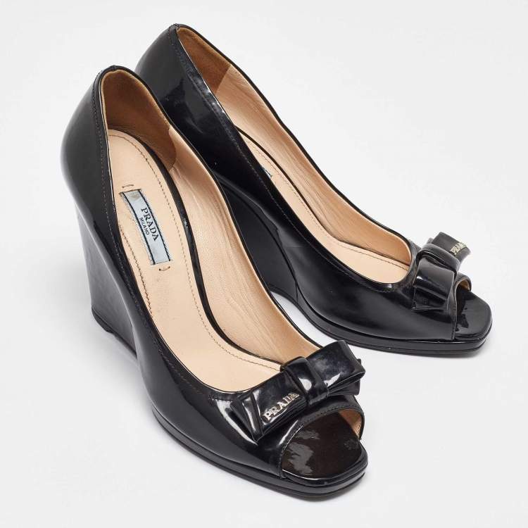 Pre Owned Prada Black Patent Leather Bow Peep Toe Wedge Pumps Size 39