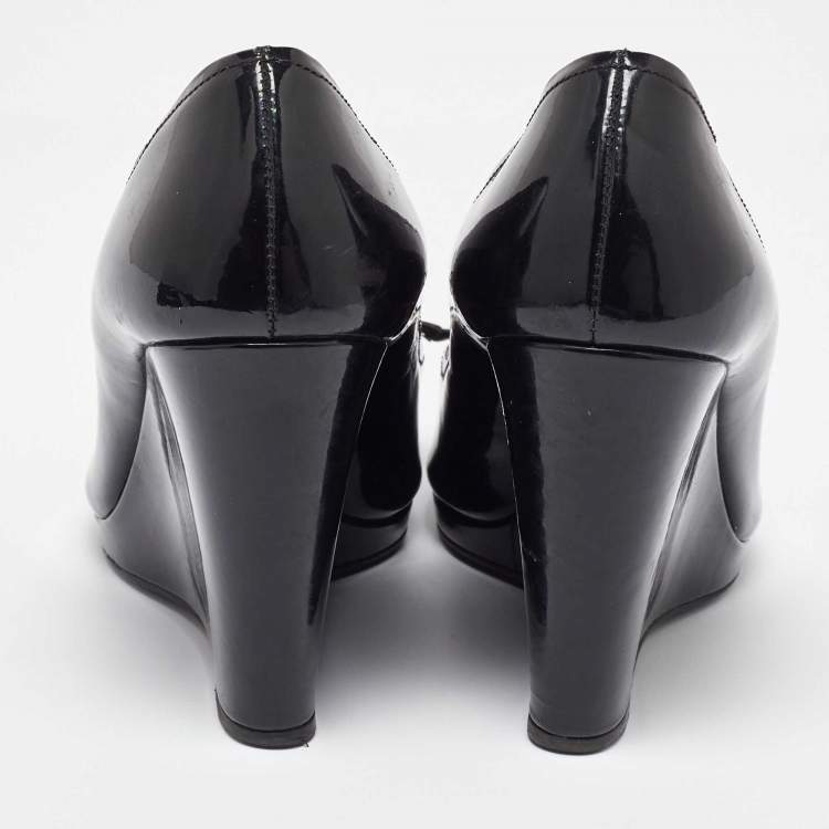 Pre Owned Prada Black Patent Leather Bow Peep Toe Wedge Pumps Size 39