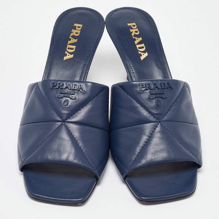 Pre Owned Prada Blue Quilted Leather Slide Sandals Size 40