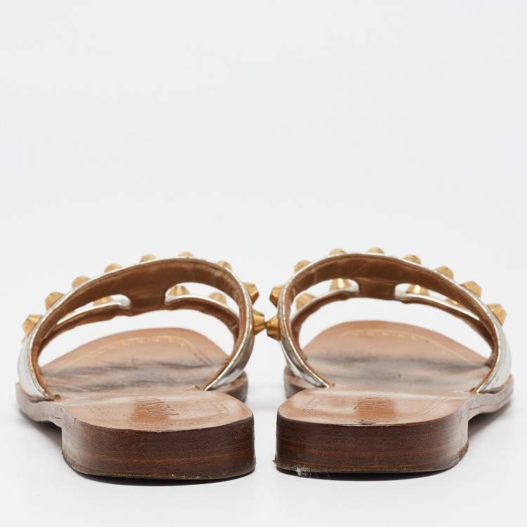 Pre Owned Prada Silver Leather Studded Flat Slides Size 36.5