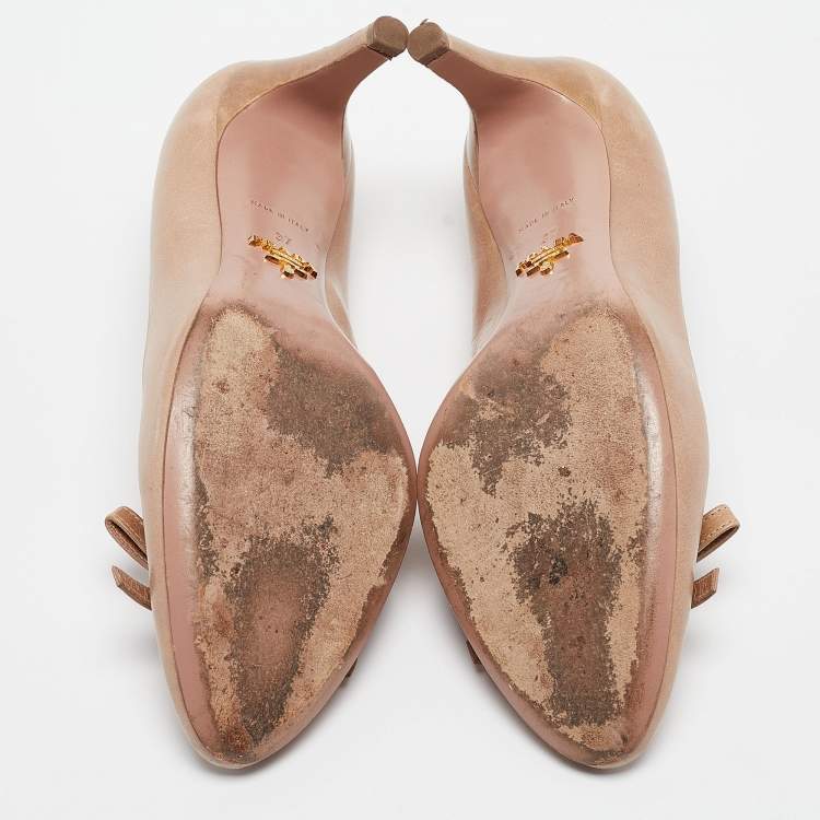 Pre Owned Prada Beige Leather Bow Pumps Size 37