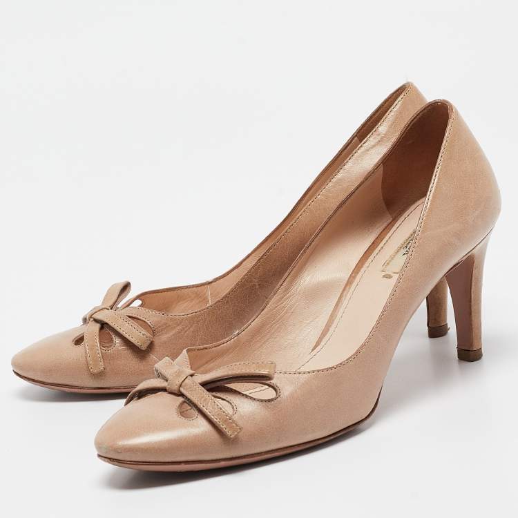 Pre Owned Prada Beige Leather Bow Pumps Size 37