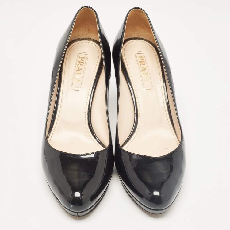 Pre Owned Prada Black Patent Leather Platform Pumps Size 40.5