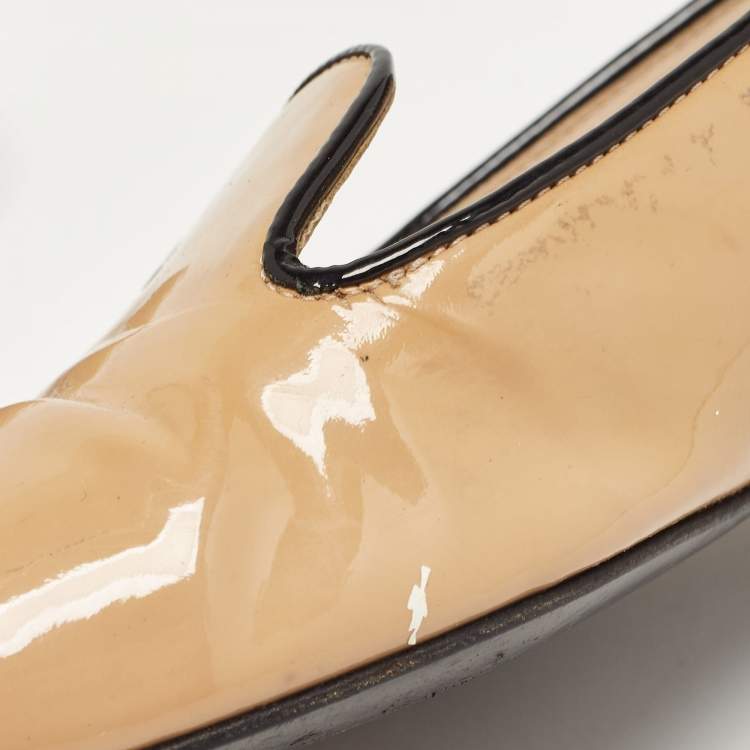 Pre Owned Prada Beige Patent Leather Smoking Slippers Size 36.5