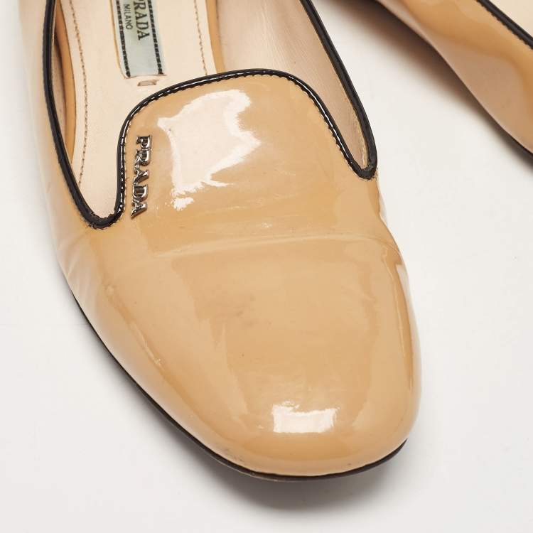 Pre Owned Prada Beige Patent Leather Smoking Slippers Size 36.5