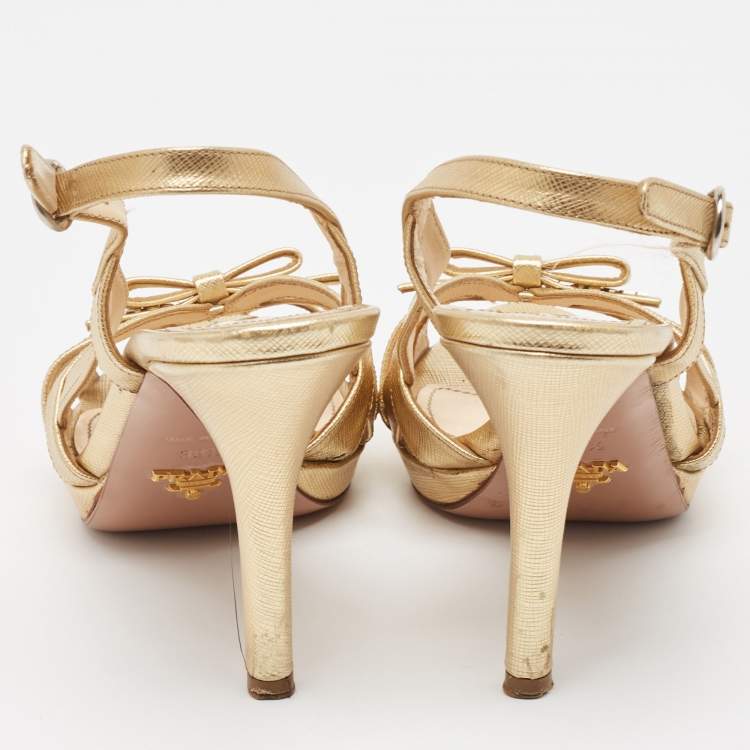 Pre Owned Prada Gold Leather Slingback Sandals Size 38.5
