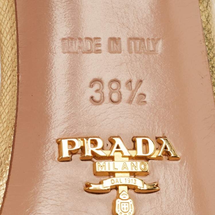 Pre Owned Prada Gold Leather Slingback Sandals Size 38.5