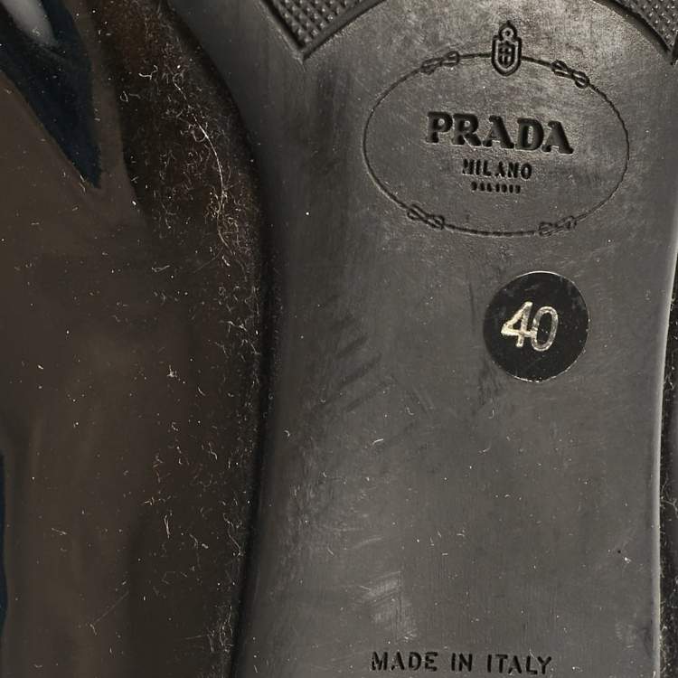 Pre Owned Prada Black/Beige Patent Leather Block Heel Pumps Size 40