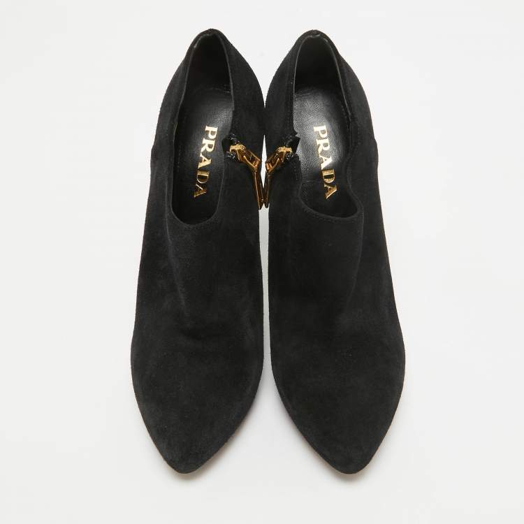 Pre Owned Prada Black Suede Ankle Booties Size 37.5