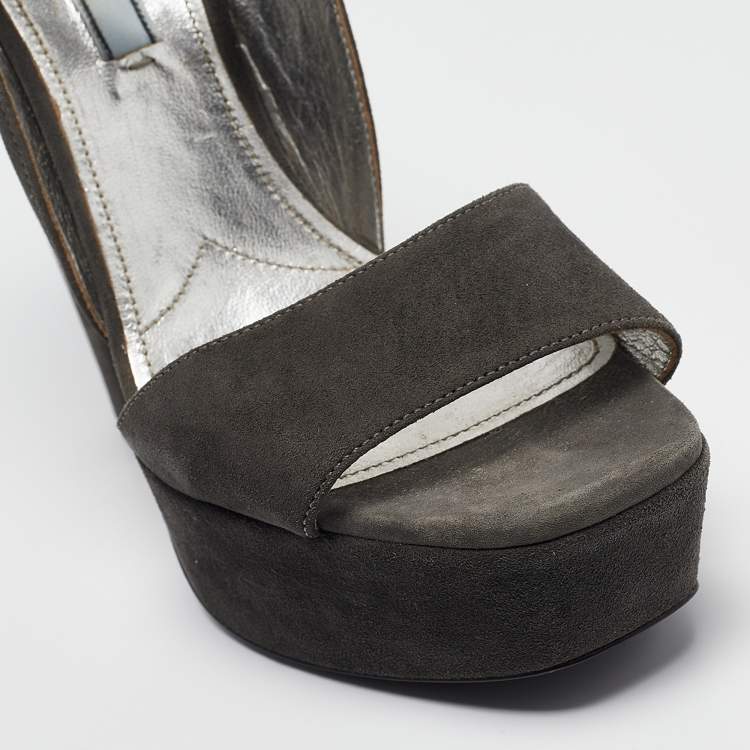 Pre Owned Prada Grey Suede Platform Ankle Strap Sandals Size 39