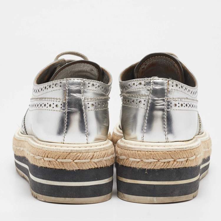 Pre Owned Prada Silver Leather Lce Up Derby Size 36.5