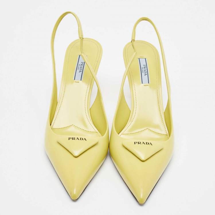 Pre Owned Prada Green Patent Pointed Toe Slingback Pumps Size 39