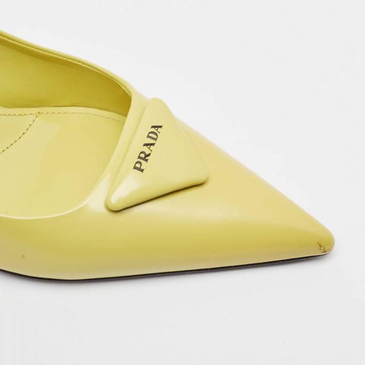 Pre Owned Prada Green Patent Pointed Toe Slingback Pumps Size 39