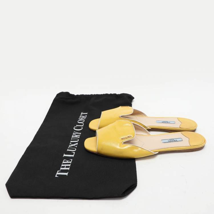 Pre Owned Prada Yellow Patent Saffiano Leather Flat Slides Size 40