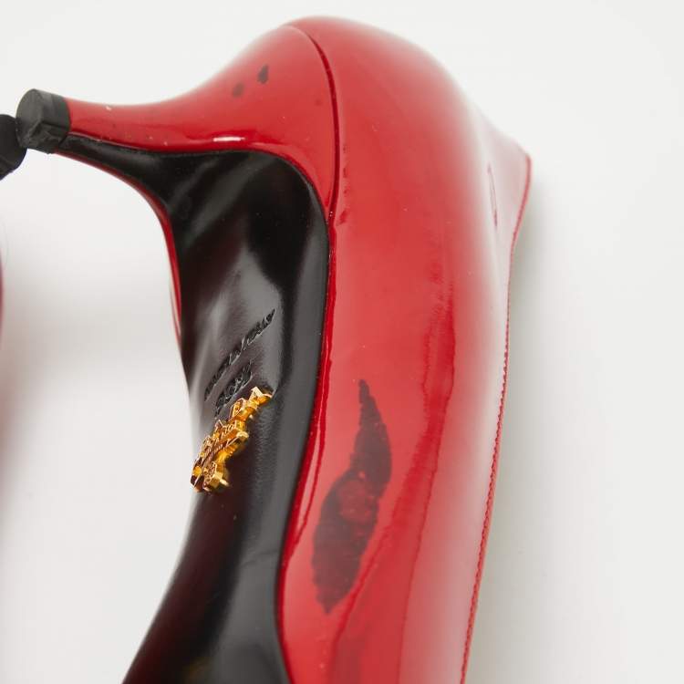 Pre Owned Prada Red Patent Leather Pointed Toe Pumps Size 39.5