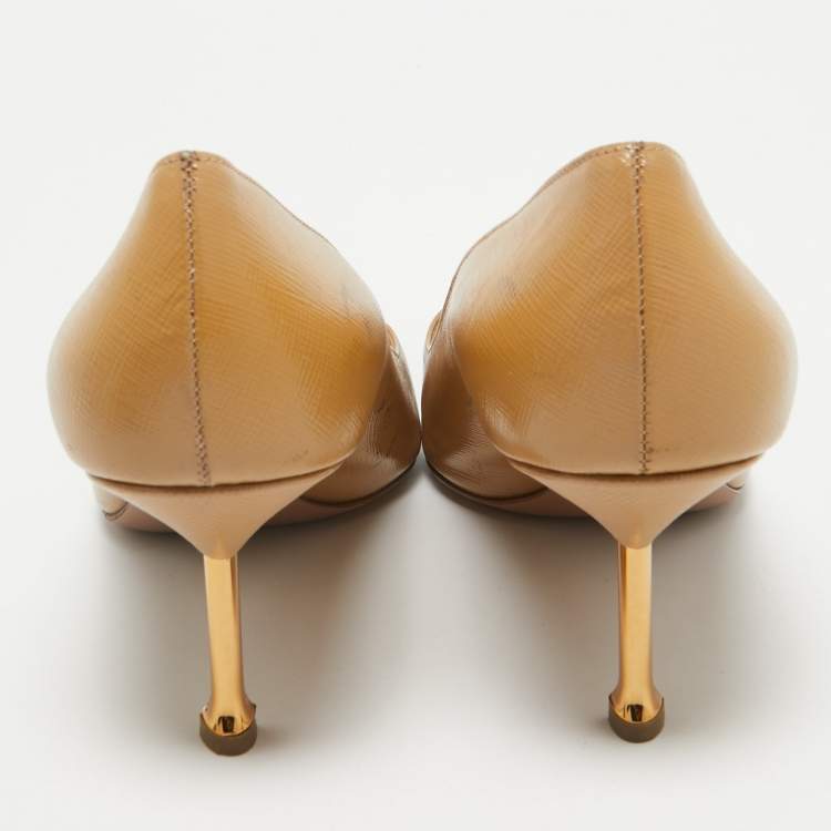 Pre Owned Prada Beige Saffiano Patent Leather Pointed Toe Pumps Size 39.5