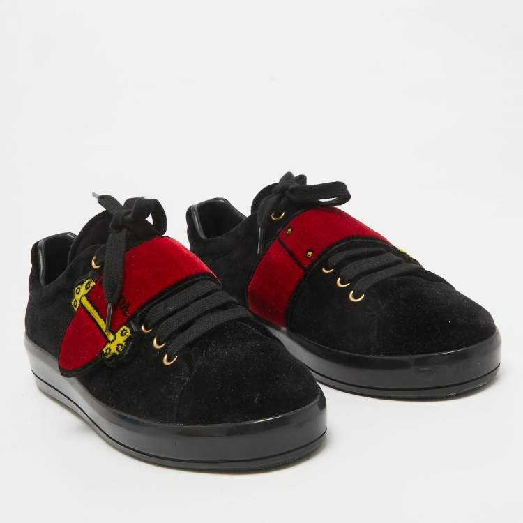 Pre Owned Prada Navy Blue/Red Velvet Grip Strap Lace Up Sneakers Size 38