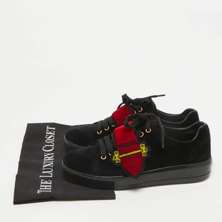 Pre Owned Prada Navy Blue/Red Velvet Grip Strap Lace Up Sneakers Size 38