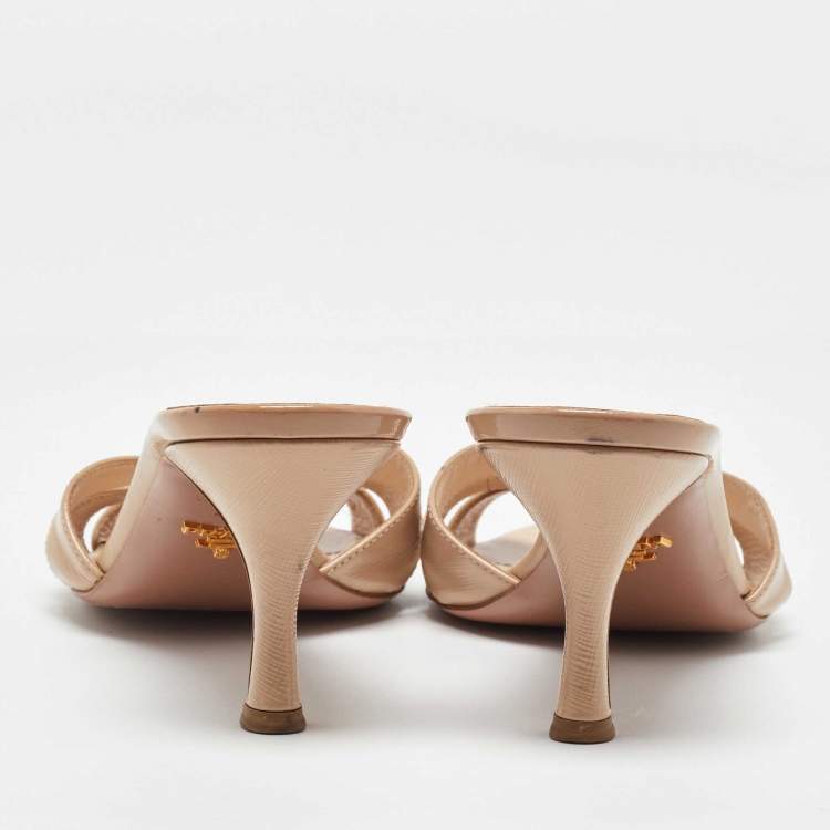 Pre Owned Prada Beige Saffiano Leather Bow Slide Sandals Size 40.5