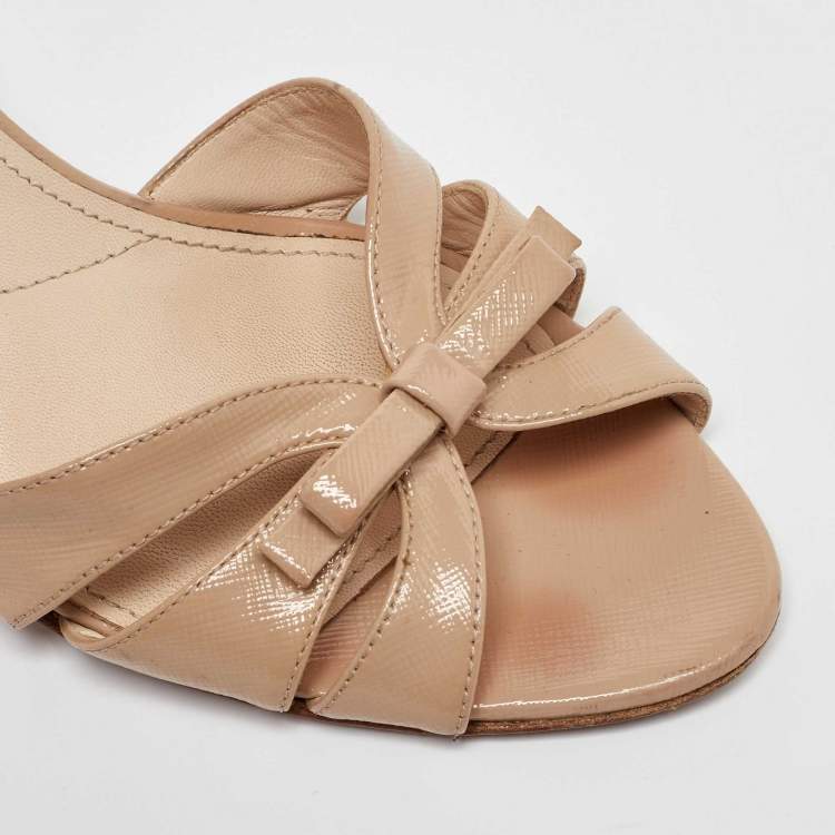 Pre Owned Prada Beige Saffiano Leather Bow Slide Sandals Size 40.5